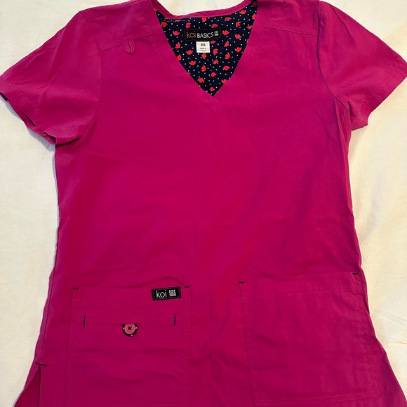 Koi Scrubs - Picture 2 of 3